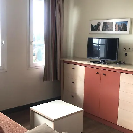 Apartment Saint-raphael, 2 Pieces, 4 Personnes - Fr-1-504-662 *